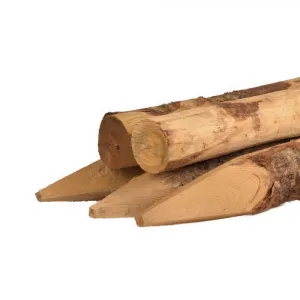 Kastanjepalen geschild gepunt